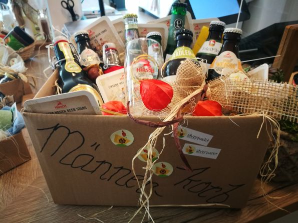Doppelklick zum Vergrößern Geschenkkorb von idverpackt