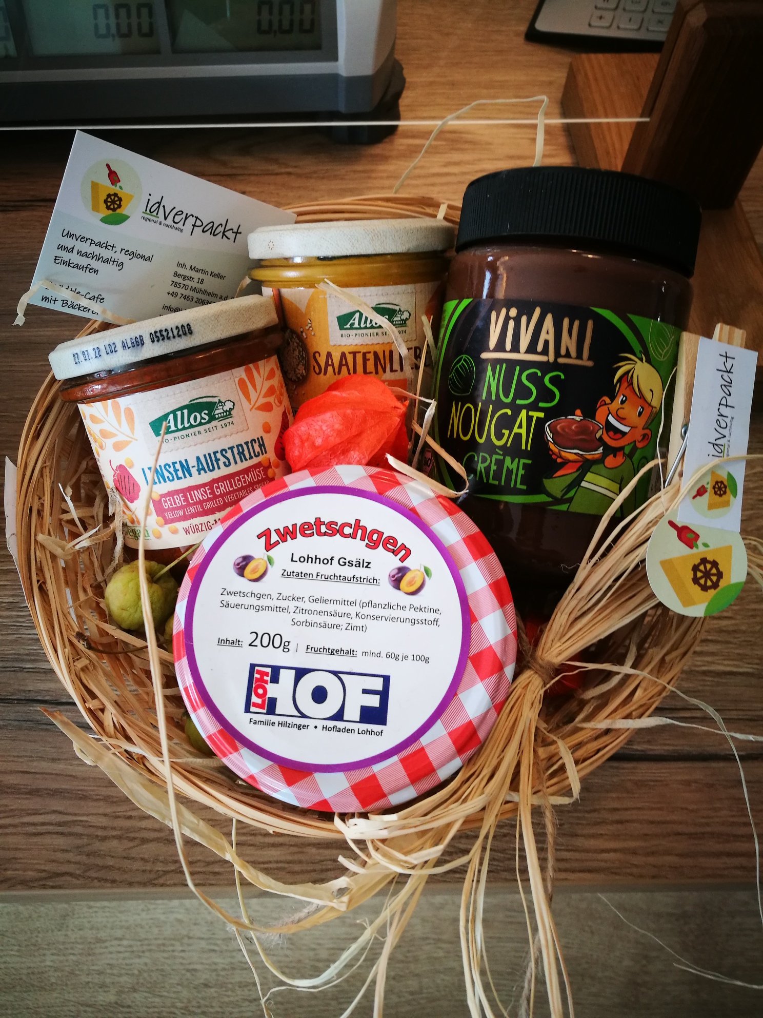 Doppelklick zum Vergrößern Geschenkkorb von idverpackt